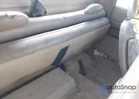 1995 Chevrolet Gmt-400 C1500 z USA, uszkodzony, nr VIN 2GCEC19K7S1200582